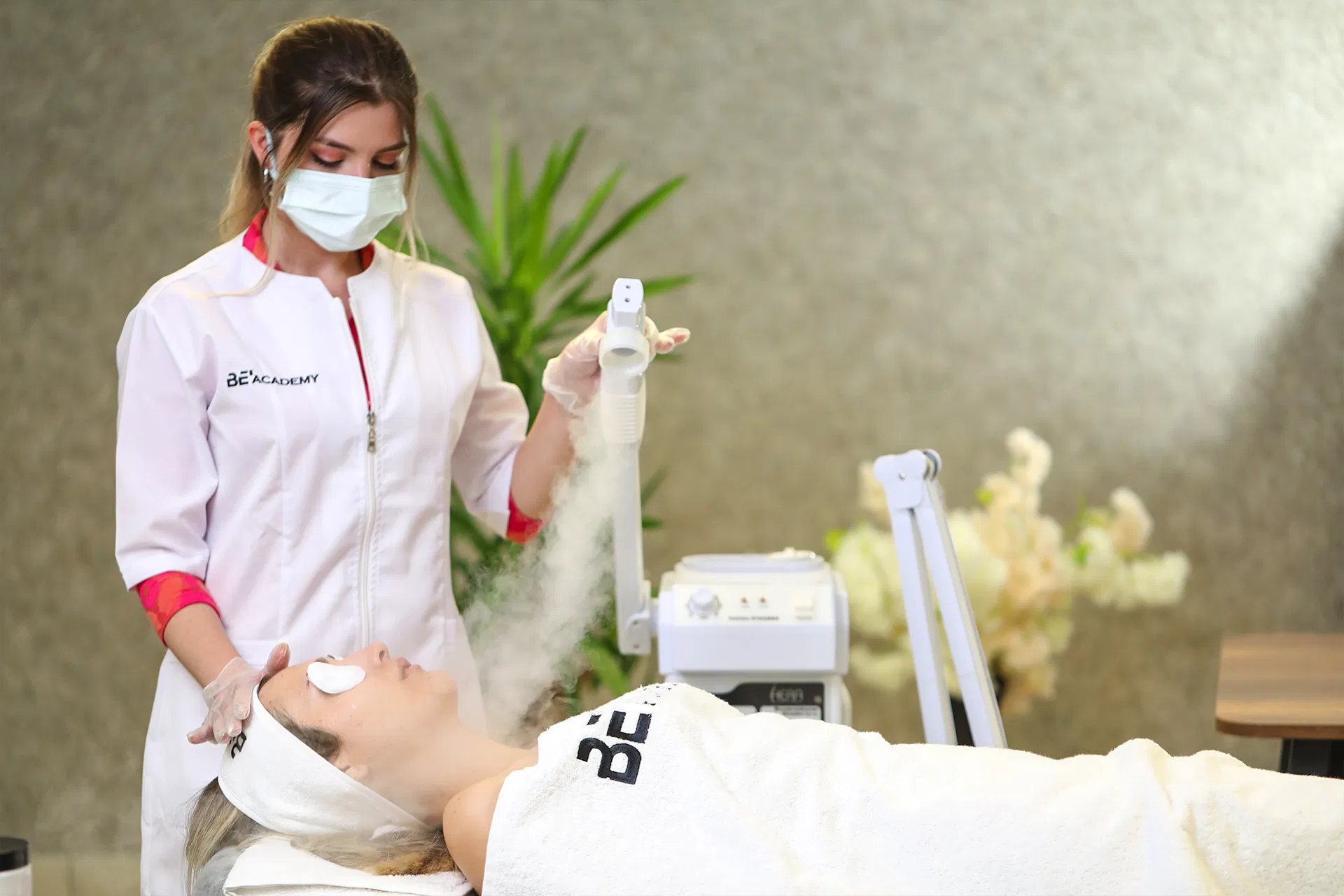 Bayat Güzellik Uzmanı